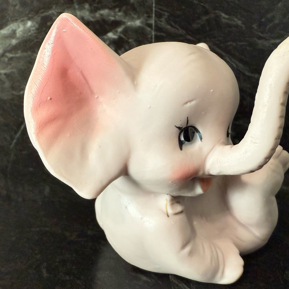 Baby Elephant Figurine - Picture 3 of 11